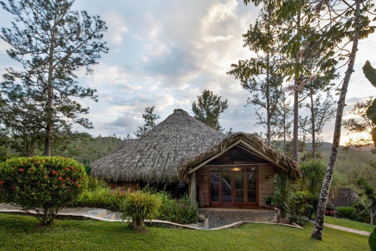 Gaia Riverlodge Unitedville Exterior photo
